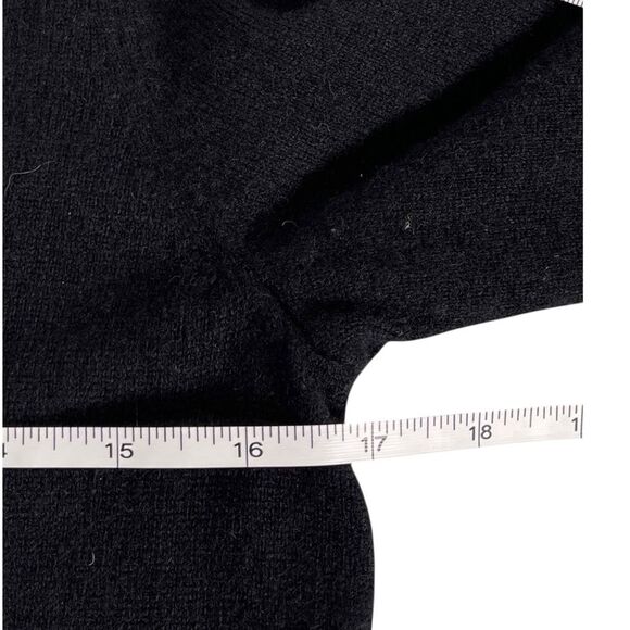 Talbots women’s medium Cashmere Black Long Sleeve Roll Turtleneck tunic Sweater - Picture 3 of 7